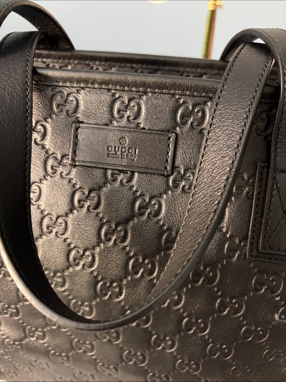 ✨Gucci Guccissima Large Joy Tote | Embossed GG Leather | Italy $1500 PRISTINE✨ - Picture 2 of 9